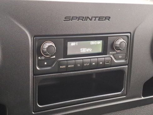 New 2025 Mercedes-Benz Sprinter 2500 image 10