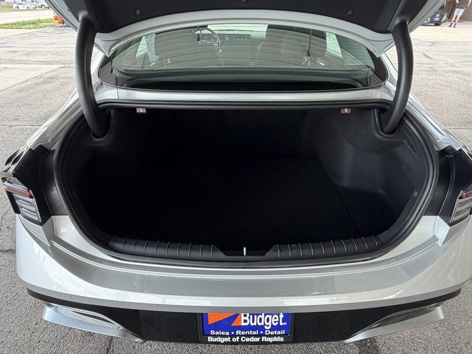 Used 2026 Hyundai Sonata SEL FWD image 26