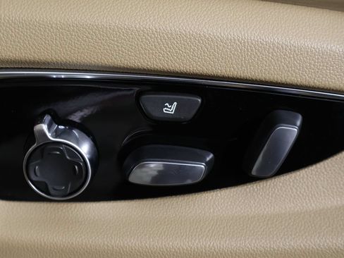 Used 2019 Cadillac Escalade Platinum AWD/4WD image 44