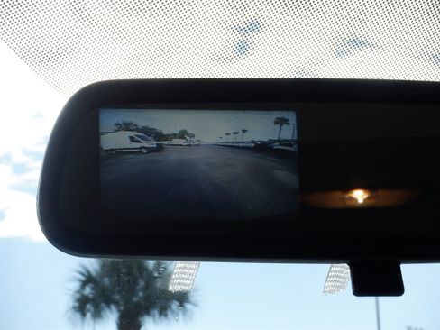 Used 2023 Chevrolet Express 2500 w/ Driver Convenience Package image 18