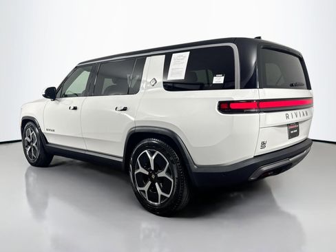 Used 2024 Rivian R1S Adventure image 8