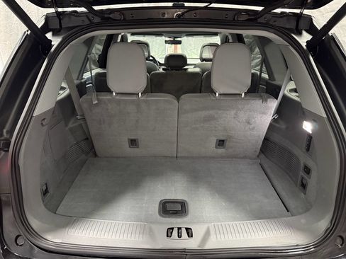 Used 2020 Lincoln Aviator Reserve w/ Equipment Group 201A image 11