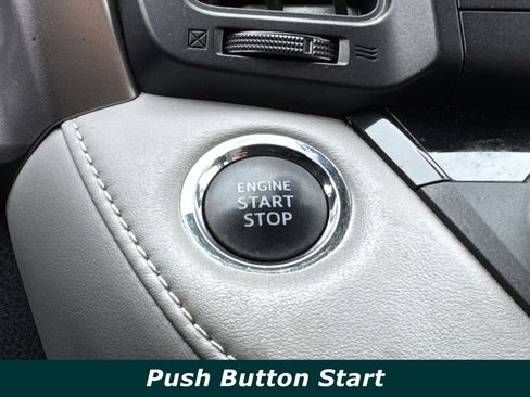 Used 2018 Toyota RAV4 Limited w/ All Weather Liner Package image 10