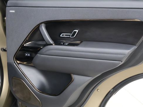 Used 2024 Land Rover Range Rover Sport SV Edition One Carbon Bronze image 31