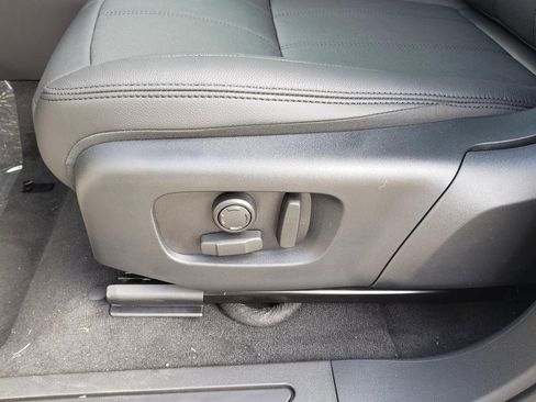 New 2026 Land Rover Range Rover Evoque S image 20