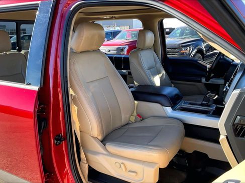 Used 2020 Ford F150 Lariat image 8