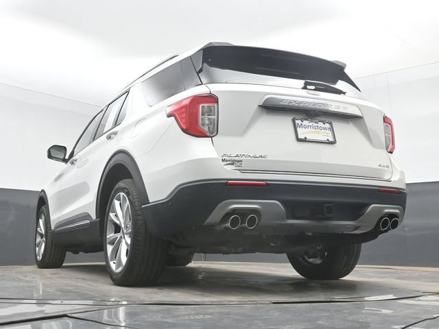 Used 2022 Ford Explorer Platinum w/ Equipment Group 601A AWD/4WD image 54