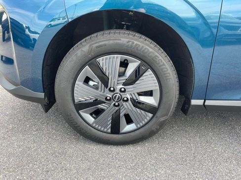 New 2025 Nissan Murano SL image 9