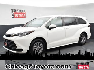 Used 2024 Toyota Sienna LE video 1