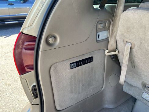 Used 2004 Toyota Sienna LE w/ LE Pkg 12 AWD/4WD image 29
