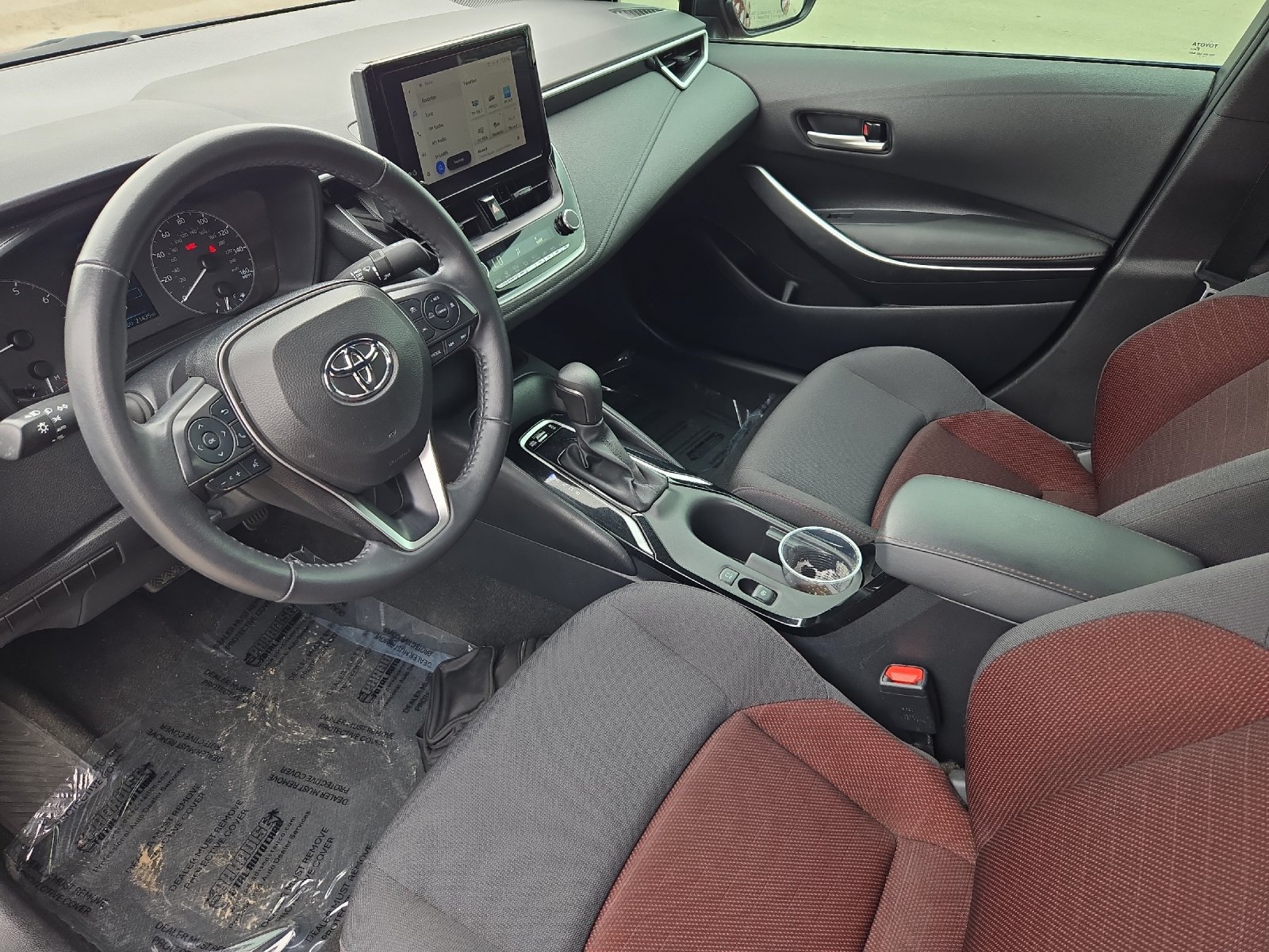 Certified 2024 Toyota Corolla SE FWD image 9