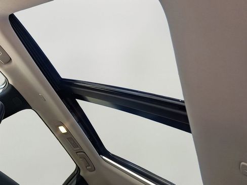 Used 2025 INFINITI QX60 Pure w/ Cargo Package image 16