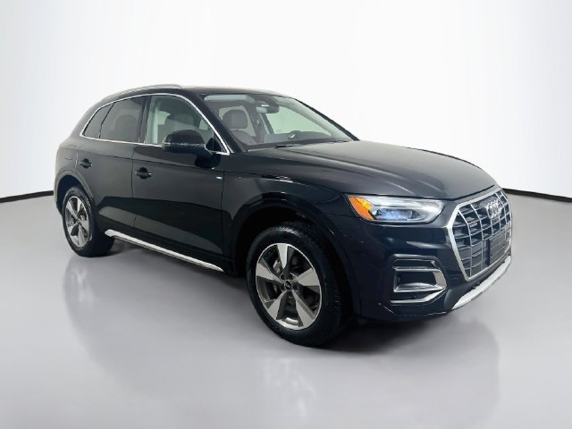 Used 2023 Audi Q5 2.0T Premium Plus w/ Premium Plus Package AWD/4WD image 1