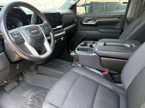 Used 2022 GMC Sierra 1500 Elevation AWD/4WD image 17