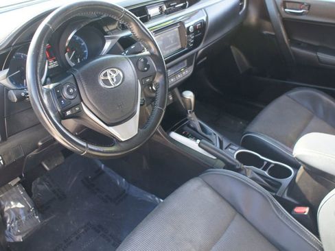 Used 2016 Toyota Corolla S image 9