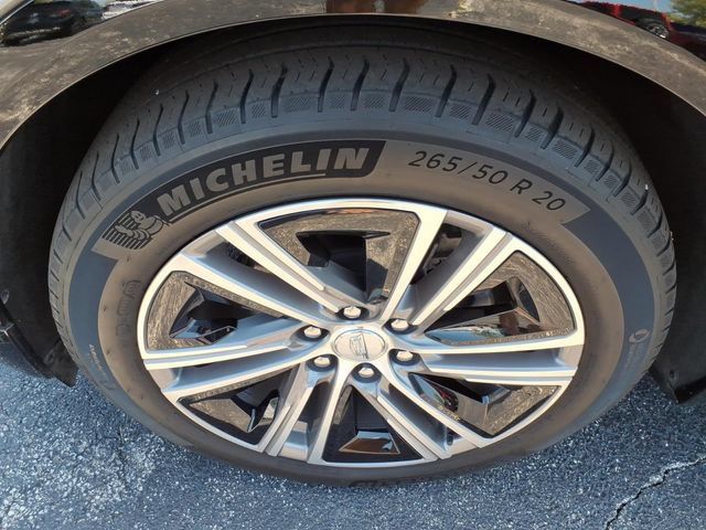 Used 2023 Cadillac Lyriq 2WD image 14