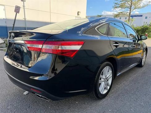 Used 2013 Toyota Avalon XLE Premium FWD image 19