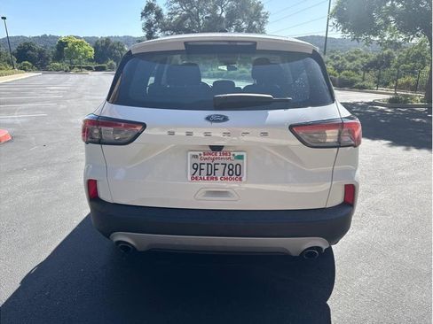 Used 2022 Ford Escape S FWD image 8