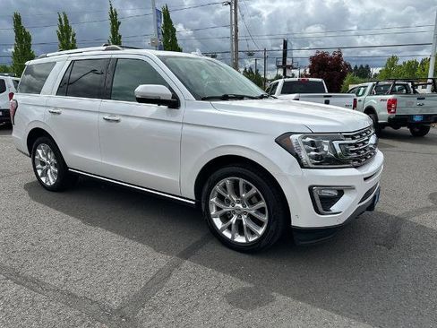 Certified 2018 Ford Expedition Limited w/ Equipment Group 302A AWD/4WD image 9