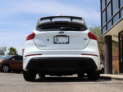 Used 2017 Ford Focus RS AWD/4WD image 12
