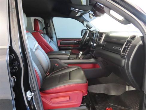Used 2022 RAM 1500 TRX AWD/4WD image 40