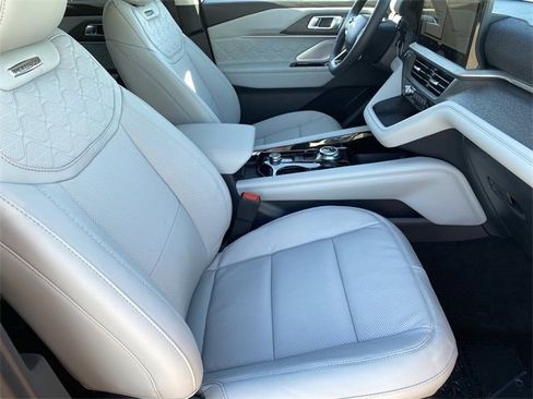 New 2026 Ford Explorer Platinum w/ LUX Leather Package image 36