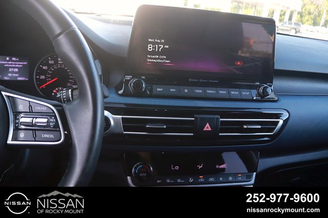 Used 2023 Kia Seltos S w/ Navigation Package FWD image 18