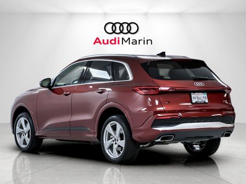 Used 2025 Audi Q5 Premium Plus w/ Premium Plus AWD/4WD image 3
