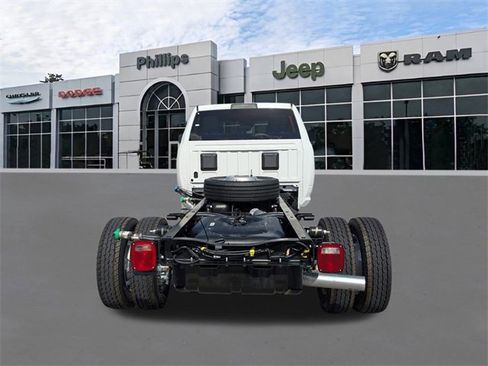 New 2026 RAM 5500 Tradesman w/ Chrome Appearance Group image 5