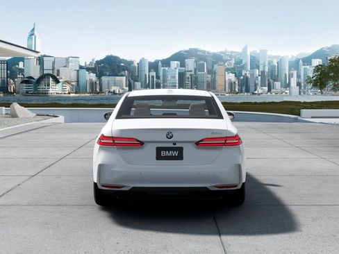 New 2026 BMW 530i 530i Sedan image 5