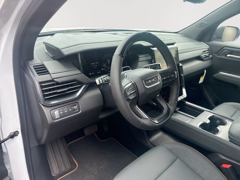 New 2026 GMC Acadia AT4 w/ Super Cruise Package AWD/4WD image 10