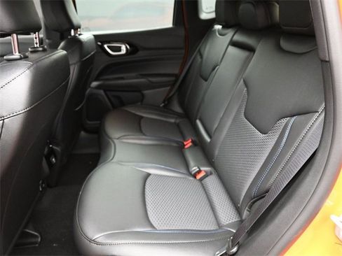 New 2026 Jeep Compass Latitude image 16