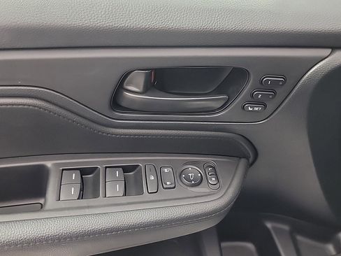 Certified 2023 Honda Odyssey Sport image 36