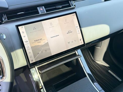 New 2026 Land Rover Range Rover Velar Belgravia AWD/4WD image 27