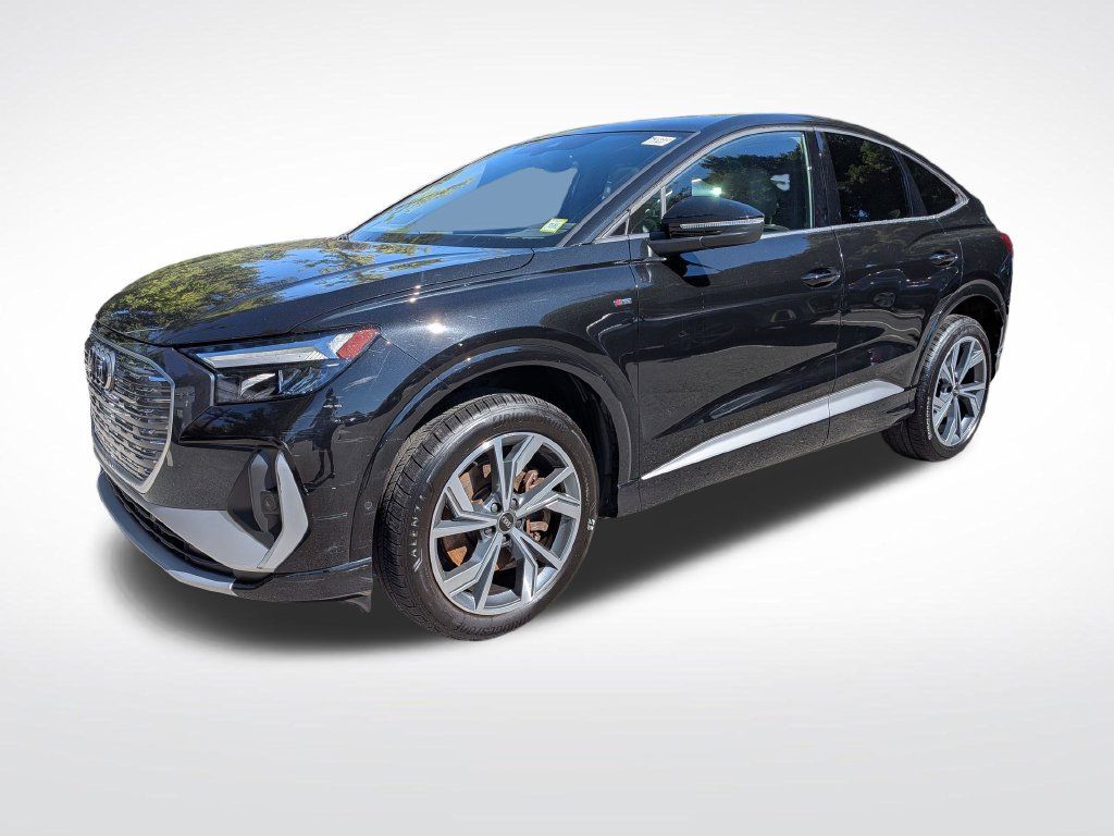 Used 2023 Audi Q4 e-tron Premium Plus w/ Premium Plus AWD/4WD image 8