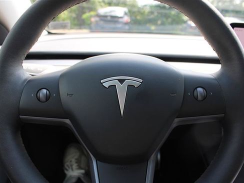 Used 2023 Tesla Model 3 Performance AWD/4WD image 12