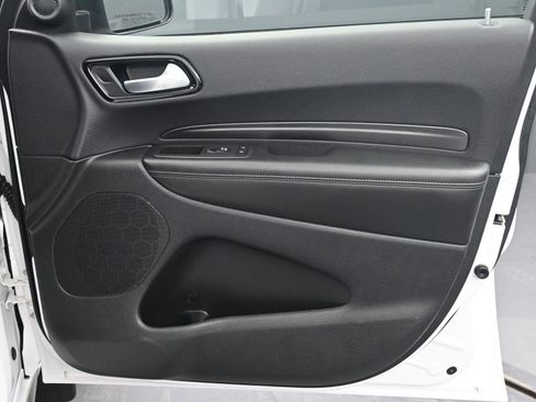 Used 2022 Dodge Durango SXT w/ Anodized Platinum Package image 7