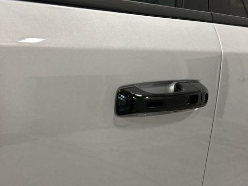 New 2026 RAM 1500 Big Horn AWD/4WD image 14