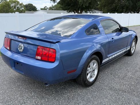 Used 2007 Ford Mustang Premium RWD image 5