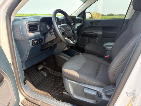 Used 2025 Ford Maverick XL w/ Equipment Group 101A AWD/4WD image 4