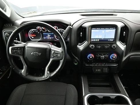 Used 2022 Chevrolet Silverado 1500 RST w/ Z71 Off-Road Package AWD/4WD image 12