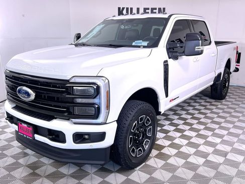 New 2026 Ford F250 Platinum image 3
