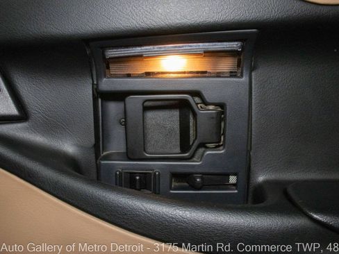 Used 1996 Chevrolet Corvette Coupe RWD image 39