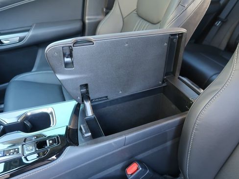 Used 2025 Lexus NX 250 FWD w/ Premium Package image 28