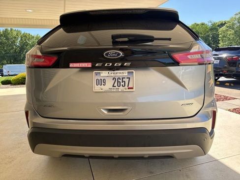 Used 2022 Ford Edge SEL w/ Convenience Package AWD/4WD image 5