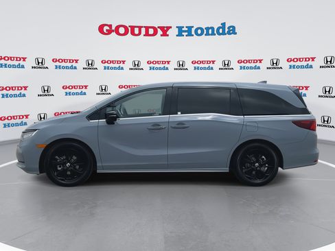Certified 2024 Honda Odyssey Sport image 5