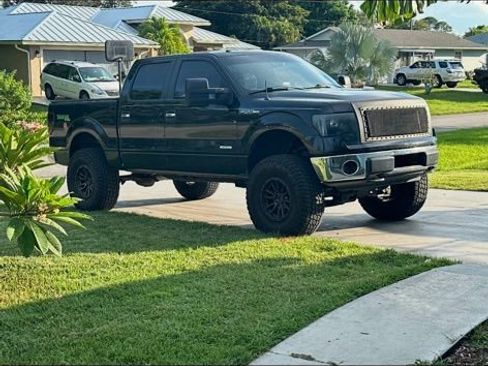 Used 2013 Ford F150 XLT w/ Luxury Equipment Group image 2