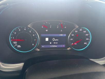 Used 2021 Chevrolet Traverse LT w/ LT Premium Package