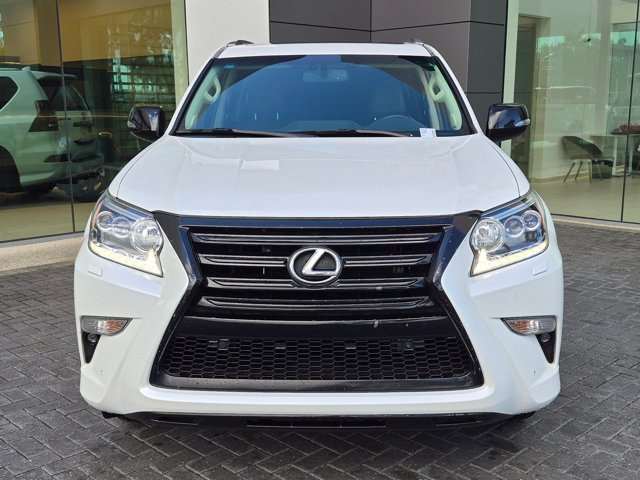 Used 2019 Lexus GX 460 Premium AWD/4WD image 2