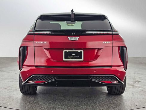 New 2026 Cadillac Lyriq V image 6